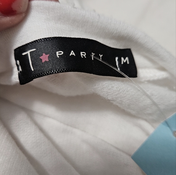 T PARTY White raw edge burnout long sleeve tee. Size medium NWT - Picture 9 of 9